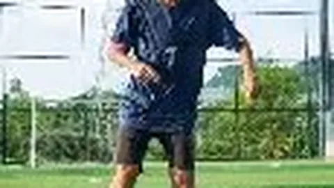 周杰伦43岁仍自称年轻，粉丝催促新专辑发布